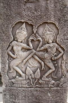 Over 3,000 apsaras with 30 different hairstyles decorate Angkor Wat, each of them unique. (Photo by Rama Arya) Over 3,000 apsaras with 30 different hairstyles decorate Angkor Wat, each of them unique. (Photo by Rama Arya)