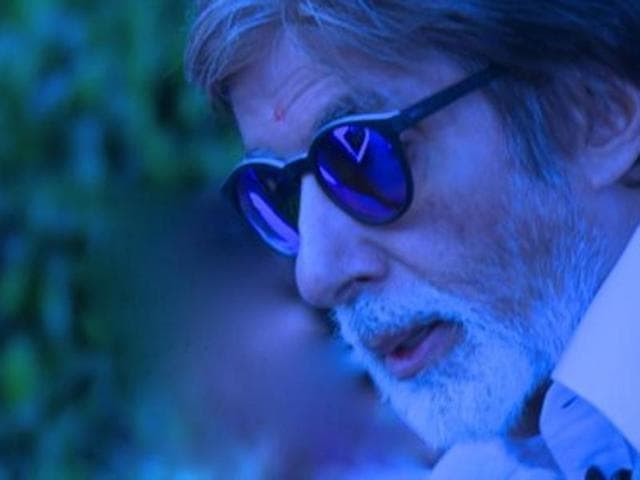 Amitabh Bachchan’s look for the new Shoojit Sircar movie. (Twitter) Amitabh Bachchan’s look for the new Shoojit Sircar movie. (Twitter)