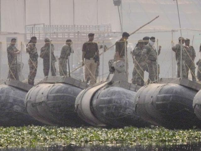 The Indian Army, which has built a pontoon bridge on the Yamuna for the Art of Living event, is likely to build one more to ease movement of a large number of people expected to attend the controversy-ridden festival.(Sunil Ghosh) The Indian Army, which has built a pontoon bridge on the Yamuna for the Art of Living event, is likely to build one more to ease movement of a large number of people expected to attend the controversy-ridden festival.(Sunil Ghosh)