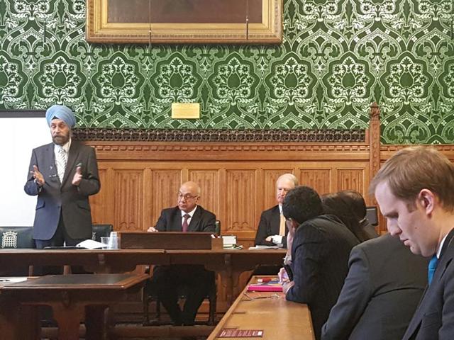 Indian high commissioner Navtej Sarna addresses a joint meeting of the Commonwealth and Indo-British All Party Parliamentary Groups in the House of Lords in London on Tuesday. (HT PHOTO) Indian high commissioner Navtej Sarna addresses a joint meeting of the Commonwealth and Indo-British All Party Parliamentary Groups in the House of Lords in London on Tuesday. (HT PHOTO)
