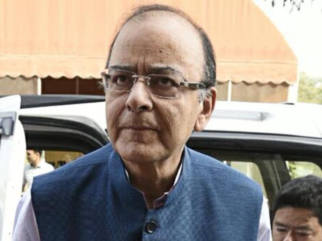 Under a four-month compliance window -- announced by finance minister Arun Jaitley during the Union Budget -- people with domestic black money can come clean by paying 45% tax and penalty and get immunity from prosecution. (Sonu Mehta/HT Photo) Under a four-month compliance window -- announced by finance minister Arun Jaitley during the Union Budget -- people with domestic black money can come clean by paying 45% tax and penalty and get immunity from prosecution. (Sonu Mehta/HT Photo)