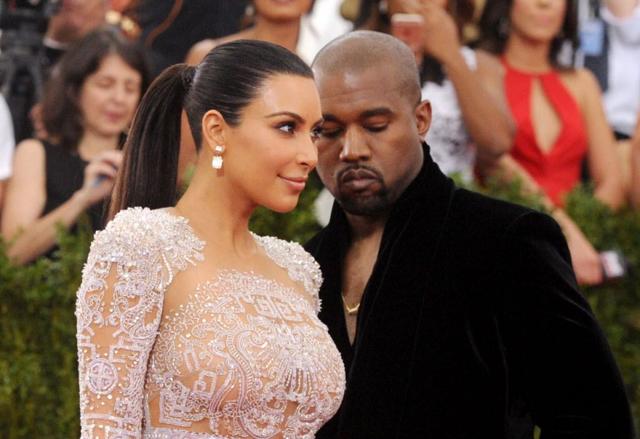Kim thanked her husband for his support. (AP)