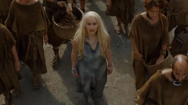 Where are you Khaleesi!? What do you see up there? (HBO)