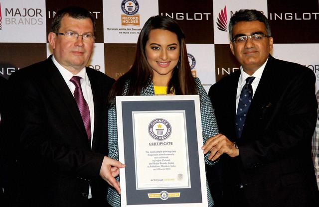 Sonakshi with her record certificate. (PTI)