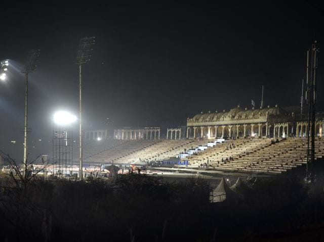 Preparations are in full swing for the mega event after receiving clearance from the National Green Tribunal which has imposed a Rs 5 crore fine on Art of Living organisation. (Ravi Choudhary/HT Photo) 