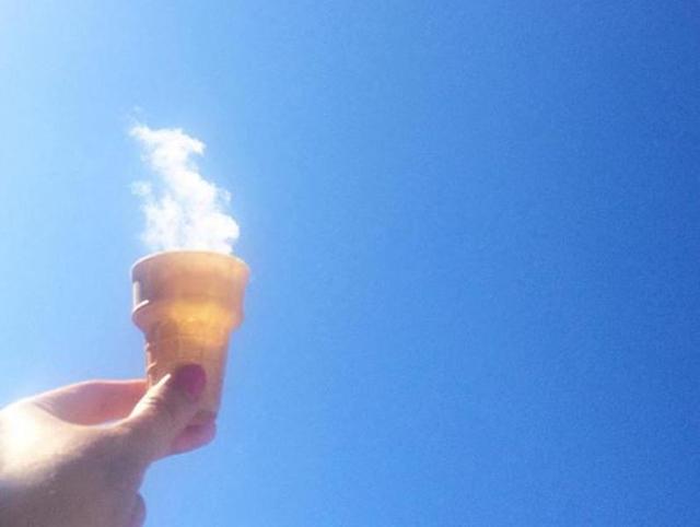 A big scoop of fresh and 100% fat free cloud, anybody? (Instagram/sayhellojo) 