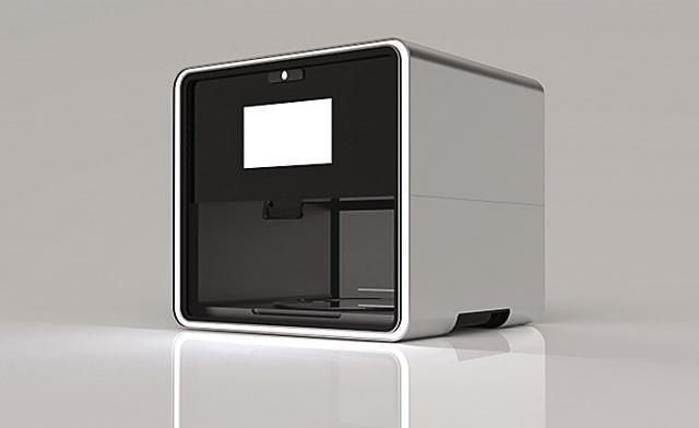 The Foodini food printer connects to the Internet and can even download recipes The Foodini food printer connects to the Internet and can even download recipes