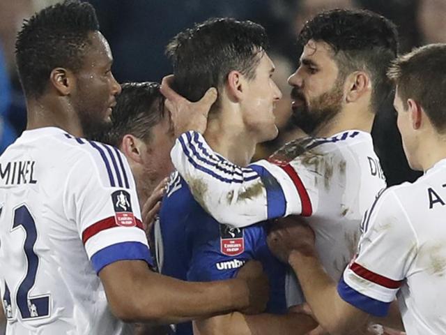 Chelsea's Diego Costa clashes with Everton's Gareth Barry before being sent off. (Reuters Photo) Chelsea's Diego Costa clashes with Everton's Gareth Barry before being sent off. (Reuters Photo)