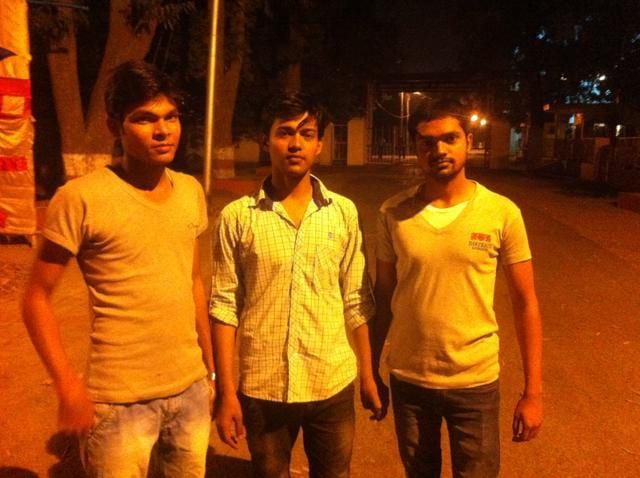 Abhay Singh (centre) with friends. (HT Photo) Abhay Singh (centre) with friends. (HT Photo)