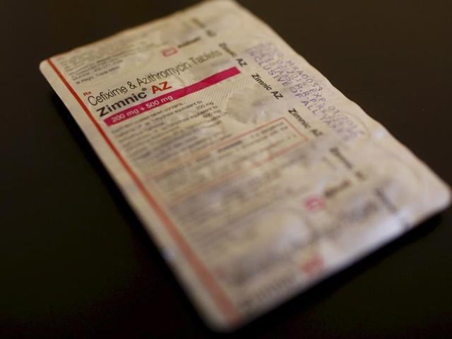 Abbott drug Zimnic AZ is pictured in this file photo. The antibiotic combination that is sold as Zimnic AZ is among 344 drug combinations that have been banned by the Indian health authorities. (Reuters Photo) Abbott drug Zimnic AZ is pictured in this file photo. The antibiotic combination that is sold as Zimnic AZ is among 344 drug combinations that have been banned by the Indian health authorities. (Reuters Photo)