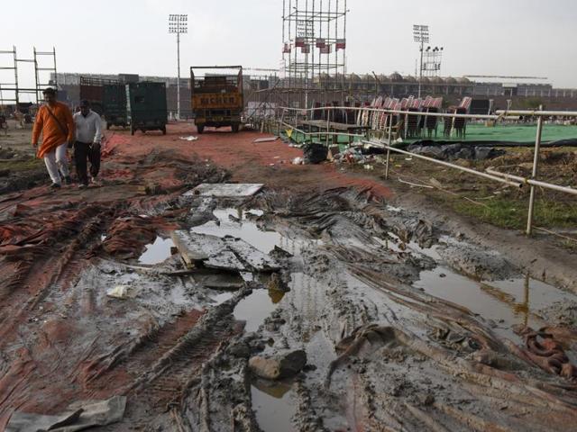 The National Green Tribunal allowed the event but fined spiritual guru Sri Sri Ravi Shankar’s Art of Living Foundation Rs 5 crore. (Sushil Kumar/ HT photo) 
