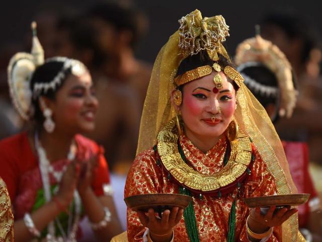 Artists perform during the 2nd day of World Culture Festival at Yamuna River Bank. (Raj K Raj/HT Photo) Artists perform during the 2nd day of World Culture Festival at Yamuna River Bank. (Raj K Raj/HT Photo)