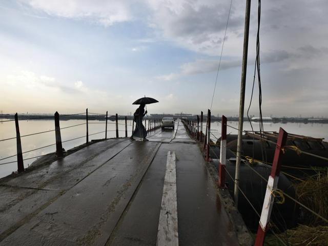 The festival has been mired in controversy, with environmental activists saying it has damaged the delicate ecosystem of the Yamuna. (Raj K Raj/HT Photo) The festival has been mired in controversy, with environmental activists saying it has damaged the delicate ecosystem of the Yamuna. (Raj K Raj/HT Photo)