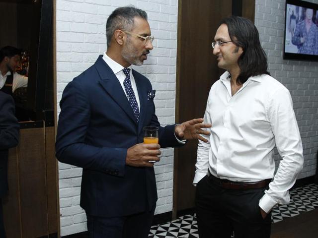 Nikhil Mehra with Papa CJ. (Shivam Saxena/Hindustan Times) 