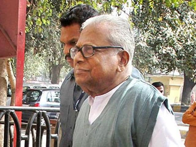 The CPI (M) central leadership intervened on the behalf of VS, largely to ensure that his rivalry with Pinarayi does not throw the party’s chances in the upcoming Assembly Elections. (PTI Photo) The CPI (M) central leadership intervened on the behalf of VS, largely to ensure that his rivalry with Pinarayi does not throw the party’s chances in the upcoming Assembly Elections. (PTI Photo)