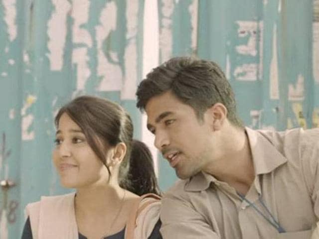Shweta Tripathi, Saqib Saleem in Koi Dekh Lega. (YouTube) Shweta Tripathi, Saqib Saleem in Koi Dekh Lega. (YouTube)