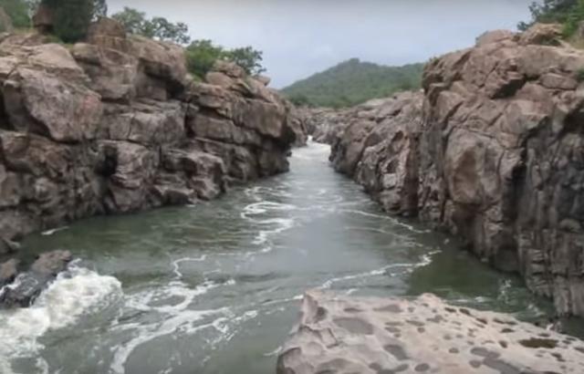 The highlight of this place is the specatular sight of river Kaveri raging through a narrow gorge. (YouTube Grab) The highlight of this place is the specatular sight of river Kaveri raging through a narrow gorge. (YouTube Grab)