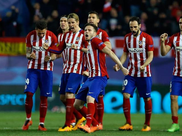 Atletico Madrid's JuanFran Torres scores the winning goal past PSV Eindhoven's goalkeeper Jeroen Zoet during a penalty shootout after extra time in their match. (REUTERS) Atletico Madrid's JuanFran Torres scores the winning goal past PSV Eindhoven's goalkeeper Jeroen Zoet during a penalty shootout after extra time in their match. (REUTERS)