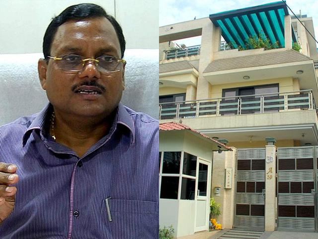 Yadav Singh, former Noida chief engineer, who was removed over corruption allegations. (HT File Photo) Yadav Singh, former Noida chief engineer, who was removed over corruption allegations. (HT File Photo)