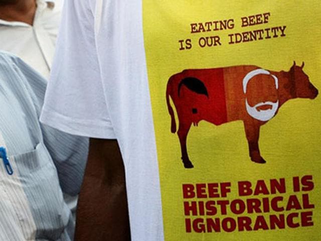 A student wears a T-shirt with a message denouncing the beef ban in Maharashtra. (Arijit Sen/ HT photo) A student wears a T-shirt with a message denouncing the beef ban in Maharashtra. (Arijit Sen/ HT photo)