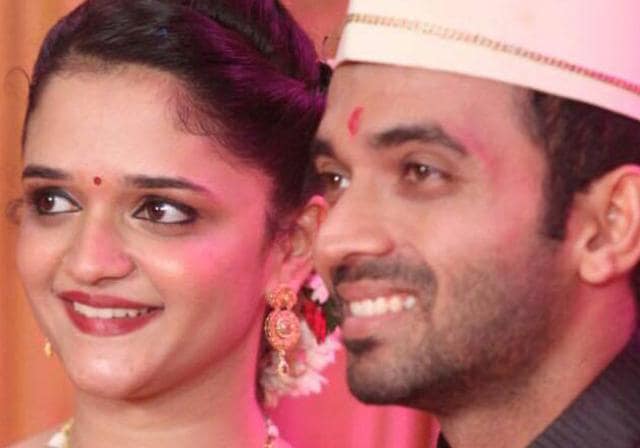 Ajinkya Rahana with wife Radhika Dhopavkar. (Twitter) Ajinkya Rahana with wife Radhika Dhopavkar. (Twitter)