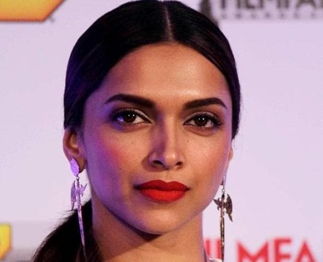 Deepika Padukone rocks the middle-parted hair. Deepika Padukone rocks the middle-parted hair.