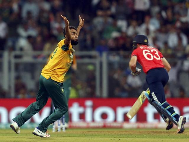 South Africa's Imran Tahir (L) successfully appeals for the wicket of England's Jos Buttler. (REUTERS) South Africa's Imran Tahir (L) successfully appeals for the wicket of England's Jos Buttler. (REUTERS)