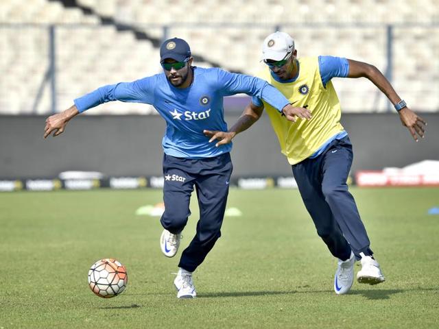 India’s Ravindra Jadeja and Hardik Pandya engaged in a game of football. (Ajay Aggarwal/HT Photo)