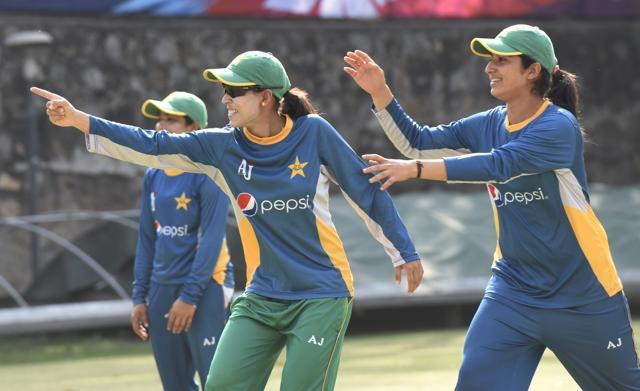 Pakistan women’s team captain Sana Mir (R) during a practice session. (Mohd Zakir/HT Photo) Pakistan women’s team captain Sana Mir (R) during a practice session. (Mohd Zakir/HT Photo)
