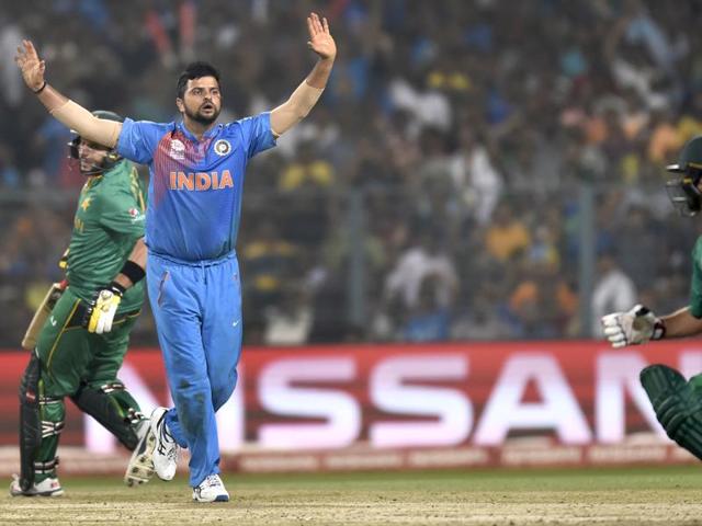 Suresh Raina appeal unsuccessfully during ICC World Twenty20 contest between India and Pakistan at Eden Gardens. (Ajay Aggarwal/HT PHoto) Suresh Raina appeal unsuccessfully during ICC World Twenty20 contest between India and Pakistan at Eden Gardens. (Ajay Aggarwal/HT PHoto)