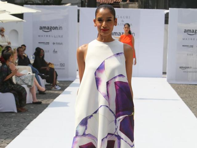 Gauri and Nainika’s sleeveless neoprene dress with giant floral print is the perfect pick for sweltering summers.  (Raajessh Kashyap/HT) 