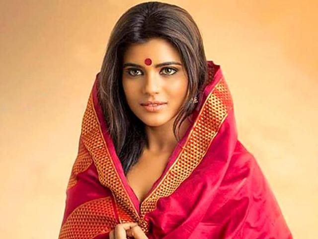 Tamil actor Aishwarya Rajesh came to prominence in films like Attakathi and the recent Kaaka Muttai.(Facebook)