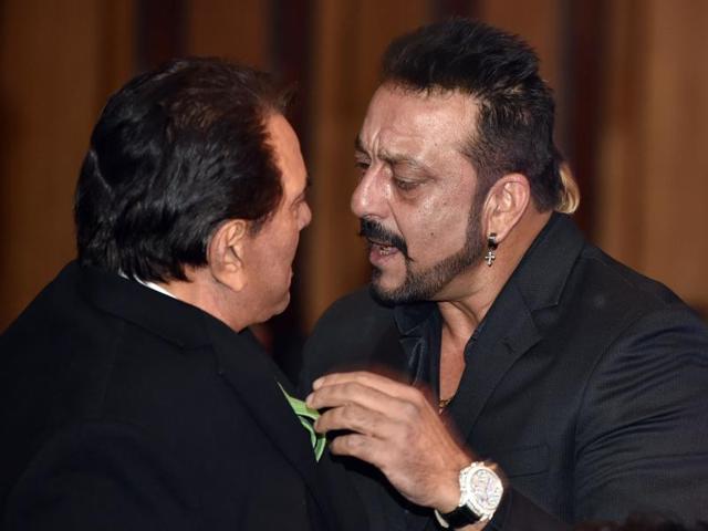 Dharmendra and Sanjay Dutt at HT Most Stylish Awards 2016. (Pratham Gokhale/HT Photo) 
