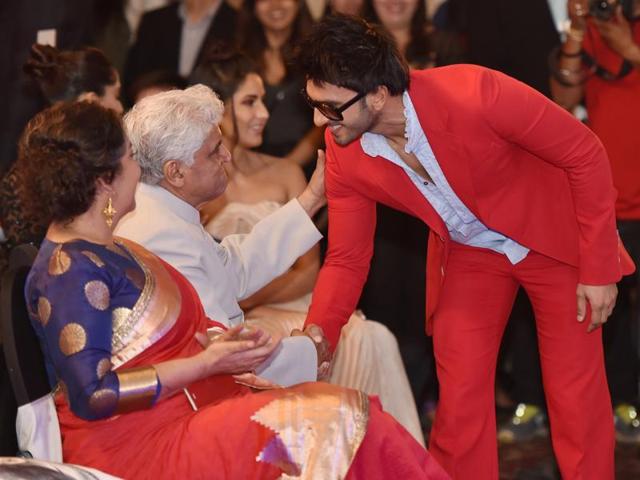 Ranveer Singh with Javed Akhtar and Shabana Azmi. (Pratham Gokhale/HT Photo) 