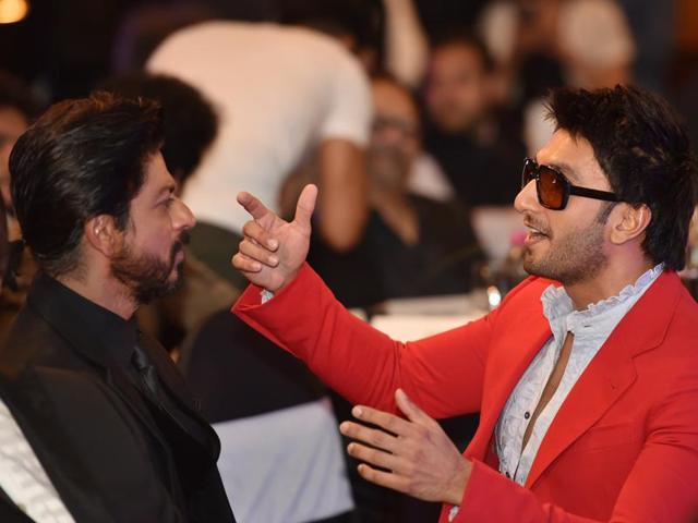 Ranveer Singh with Shahrukh Khan. (Pratham Gokhale/HT Photo) 
