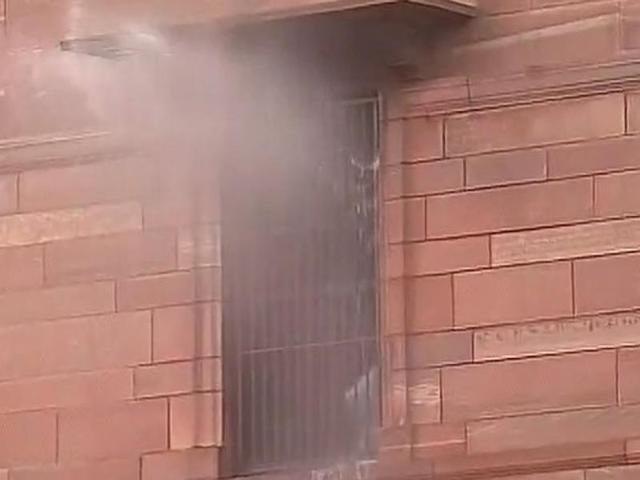 A minor fire broke out at South Block, which houses the ministries of defence, external affairs ministry and the Prime Minister’s Office (PMO) (ANI Photo) A minor fire broke out at South Block, which houses the ministries of defence, external affairs ministry and the Prime Minister’s Office (PMO) (ANI Photo)