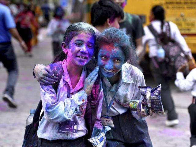 Students in Delhi celebrating Holi after school hours. (Arun Sharma/HT Photo) Students in Delhi celebrating Holi after school hours. (Arun Sharma/HT Photo)