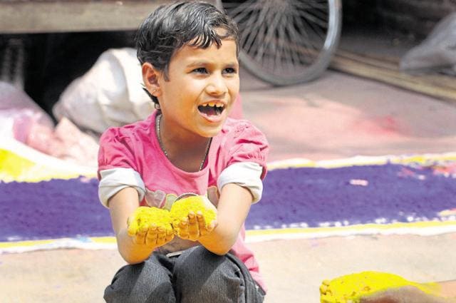 Natural and homemade colours are preferred by residents for children’s safety. (Burhaan Kinu/HT Photo)