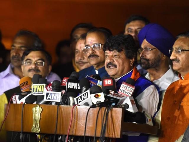 BJP leaders from Uttarakhand address the media after meeting the President in New Delhi on Monday. (Sonu Mehta/HT Photo) BJP leaders from Uttarakhand address the media after meeting the President in New Delhi on Monday. (Sonu Mehta/HT Photo)