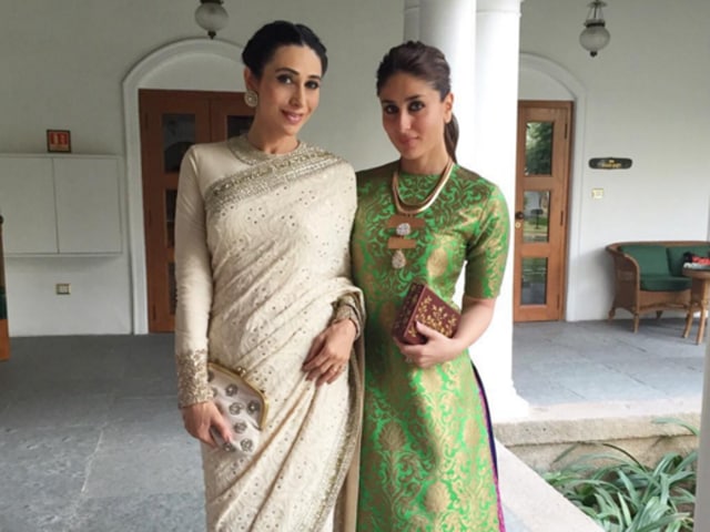 Karisma and Kareena look every bit the Bollywood diva they are. 