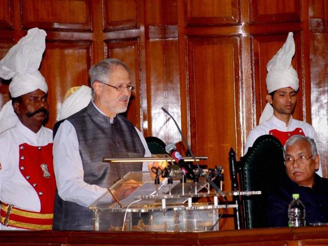 Delhi chief minister Arvind Kejriwal greets L-G Najeeb Jung on the first day of the budget session of the Delhi assembly. (Sonu Mehta/HT Photo) Delhi chief minister Arvind Kejriwal greets L-G Najeeb Jung on the first day of the budget session of the Delhi assembly. (Sonu Mehta/HT Photo)