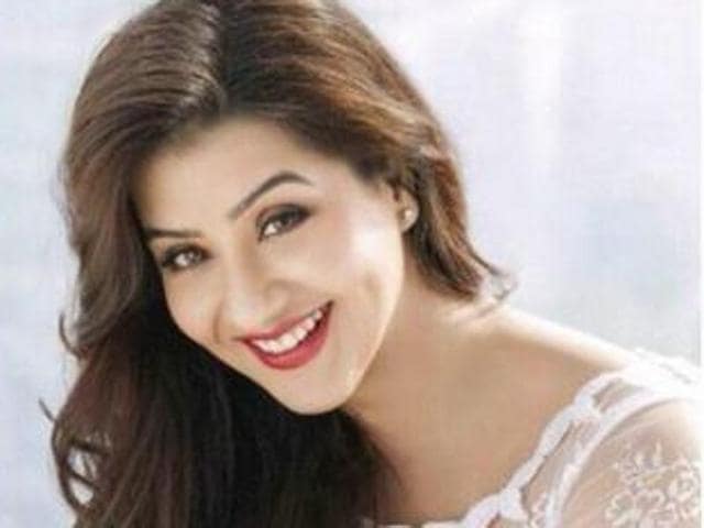 Shinde refused to shoot any further for the serial, where she plays the demure Angoor Bhabhi, citing mental torture at the hands of the producers. (Twiiter) Shinde refused to shoot any further for the serial, where she plays the demure Angoor Bhabhi, citing mental torture at the hands of the producers. (Twiiter)