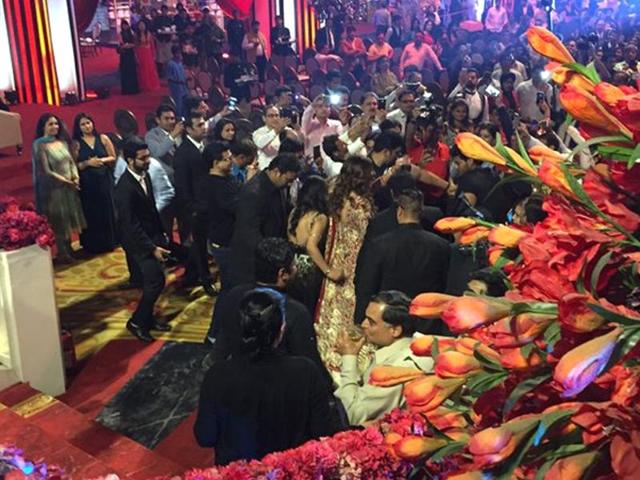 At the Ravishing Wedding awards, Sushmita Sen was the centre of attraction and how. (Thesushmitasen/Twitter) 