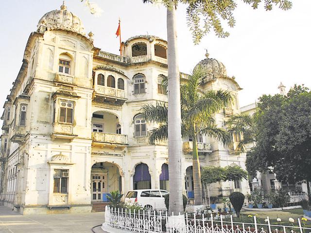Teja Singh Samundri Hall at the Golden Temple complex. (HT Photo) Teja Singh Samundri Hall at the Golden Temple complex. (HT Photo)