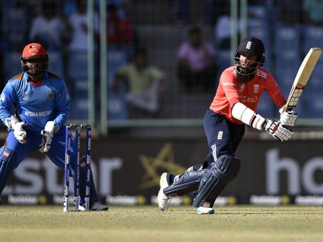 Moeen Ali hits a shot. (Mohd Zakir/HT Photo) Moeen Ali hits a shot. (Mohd Zakir/HT Photo)