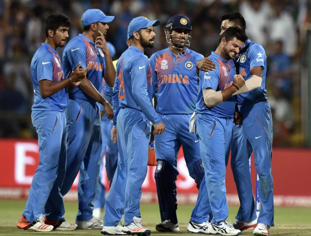 Indian players celebrate the wicket of Sabbir Rahman. (Vipin Kumar/HT Photo) Indian players celebrate the wicket of Sabbir Rahman. (Vipin Kumar/HT Photo)
