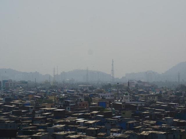 There was poor visibility at Shivaji Nagar, Govandi, after the Deonar fire. (Prashant Waydande) There was poor visibility at Shivaji Nagar, Govandi, after the Deonar fire. (Prashant Waydande)