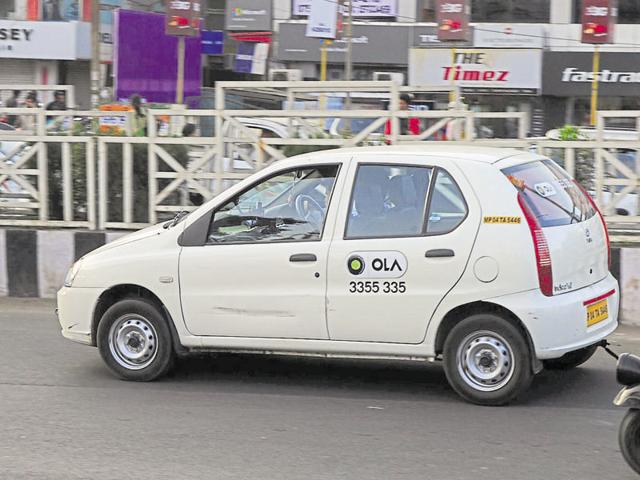 Auto-booking app Jugnoo has accused taxi aggregator Ola of using “unethical practices to sabotage” its business. (HT File Photo) Auto-booking app Jugnoo has accused taxi aggregator Ola of using “unethical practices to sabotage” its business. (HT File Photo)