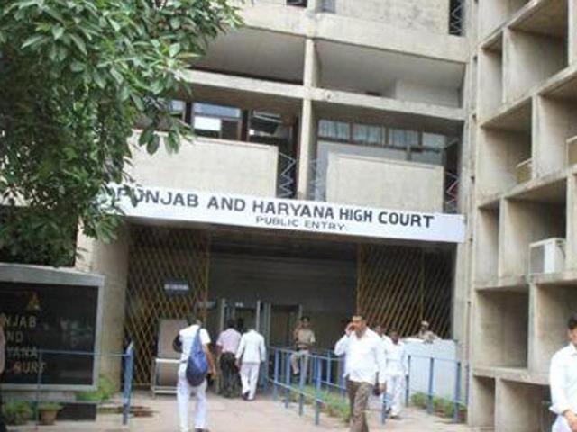 The case had put spotlight on the money-spinning transport business of Punjab’s ruling clan, besides triggering public outrage and comparison to the December 2012 gangrape aboard a bus in Delhi. (HT Photo) The case had put spotlight on the money-spinning transport business of Punjab’s ruling clan, besides triggering public outrage and comparison to the December 2012 gangrape aboard a bus in Delhi. (HT Photo)