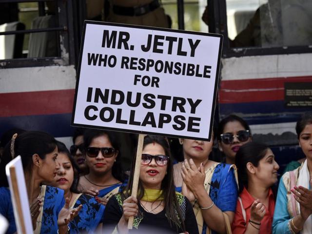 Jewellers stage protest against one percent excise tax on making at Sector 18 , Noida on Sunday. (Sunil Ghosh / HT Photo) Jewellers stage protest against one percent excise tax on making at Sector 18 , Noida on Sunday. (Sunil Ghosh / HT Photo)